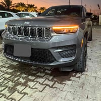 كراند شيروكي لاريدو • ٢٠٢٤ • ٤x٤