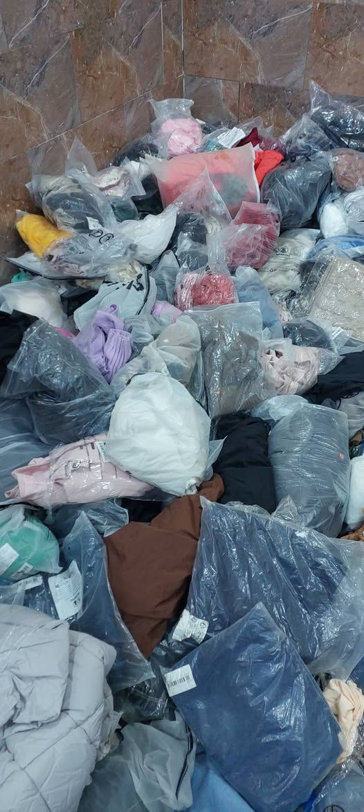 عرض خاص لمده ٤ ايام فقط للخميس ينتهي الاسعار من الف ل١٠ فقط💜 تجين تكدرين وتاخذين بالعافيه بدون ترجيع وبدون تبديل (البضاعه شي ان  dhl وامزون )القطع جمال كوالتي فول صيفي شتوي وبهاري نسائي بناتي ولادي شبابي مخلوط
العنوان بابل قضاء القاسم حي العسكري قرب سيد احمد بيت ابو سعد شاكر حديد 
الوقت من الصبح ل٥ فقط 
الاسعار ثابته بدون عمله رجائا لان عرض علمود العيد واسعار بلاش لو تاخذين قطعه حاله حال ٢٠ قطعه ارجو التفهم💜💜


**إذا كنت صاحب هذا الإعلان وتريد حذفه لأي سبب، رجاءا أرسل رسالة إلى الدعم الفني**