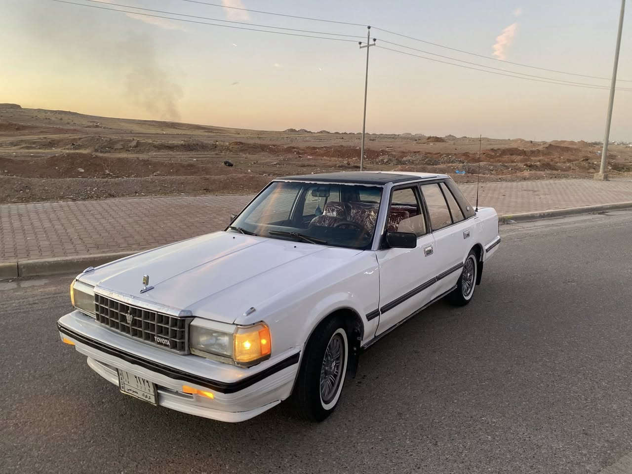 سوپر 1985
گير و محرك بطه شرط تضرب بي فصله 
ترايك للبصره تخم تاير جديد بلاك و نوزلات جديد
صبغ عام للجماليه سياره نضيفه و حلوه  
سنويه مشروع وطني لل2028دفتر بانزين بي 
سياره مال جناي و مال بيت بي شويه مصرف قليل  
سعر 40 و بي شويه مجاله مكان سياره كركوك /رحيماوه 
وقم او واستاب / ***********
