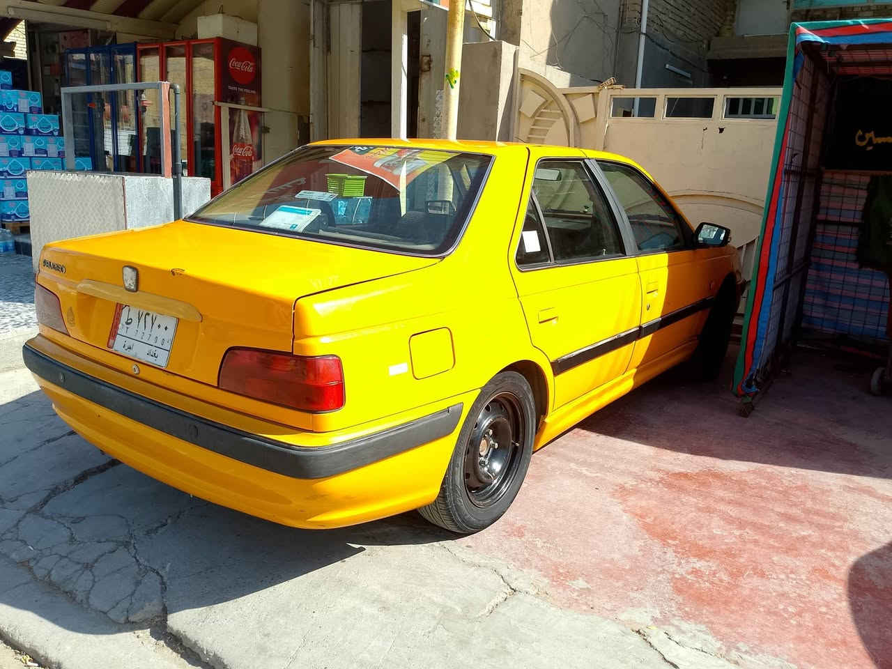 بيجو 18 بيه خانتين بل مكينه وطخه بل جاملغ لخلفي +منضومه غاز ،،،53 ورقه ,,,***********

