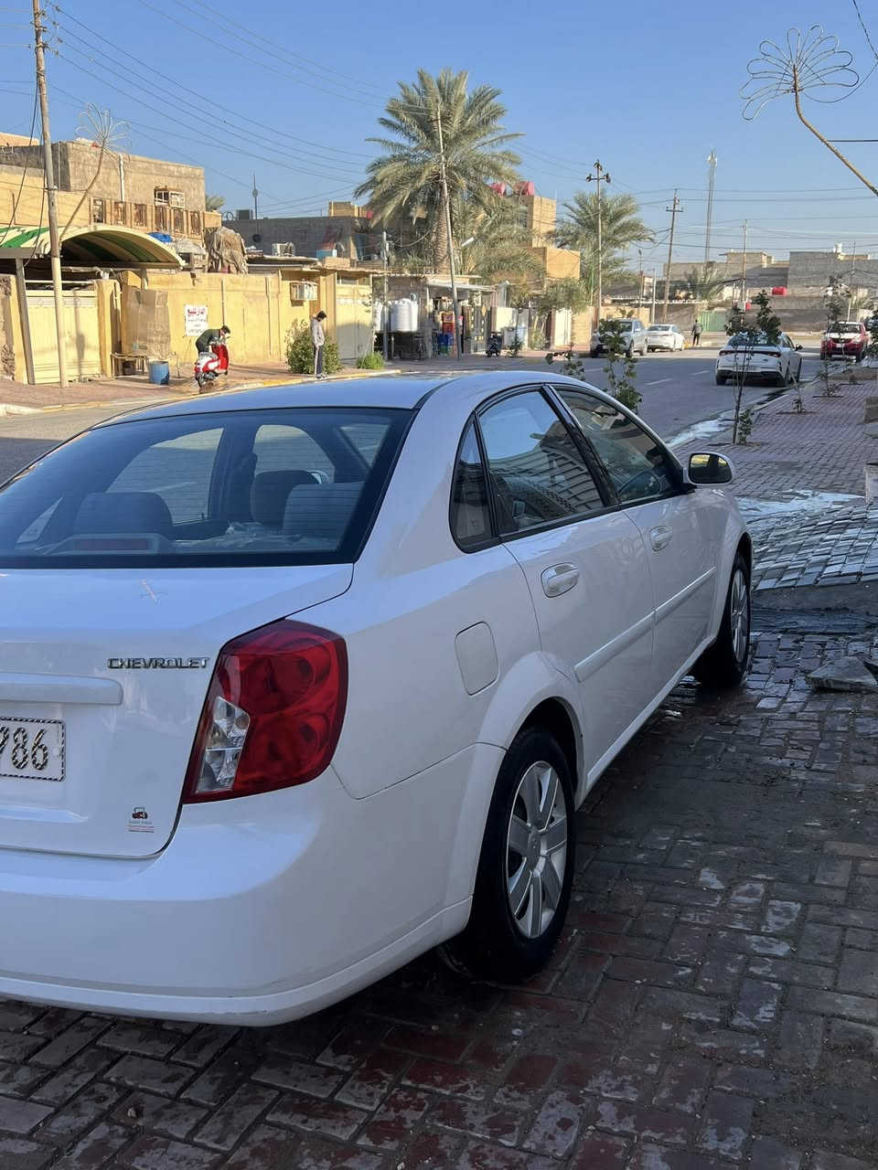 السلام عليكم ورحمة الله وبركاته اوبترا مديل 2011 بيه صبغ كلش بسيط بلداير الخلفي مال جاملغ و شويه من باب ولباقي كفاله سياره احلي من صور جاهزه من كلشي تخم تاير حداديه جديده كير محرك كفاله شاشه و كامرء سعره 88 وبيه مجال كلش بسيط 
***********
