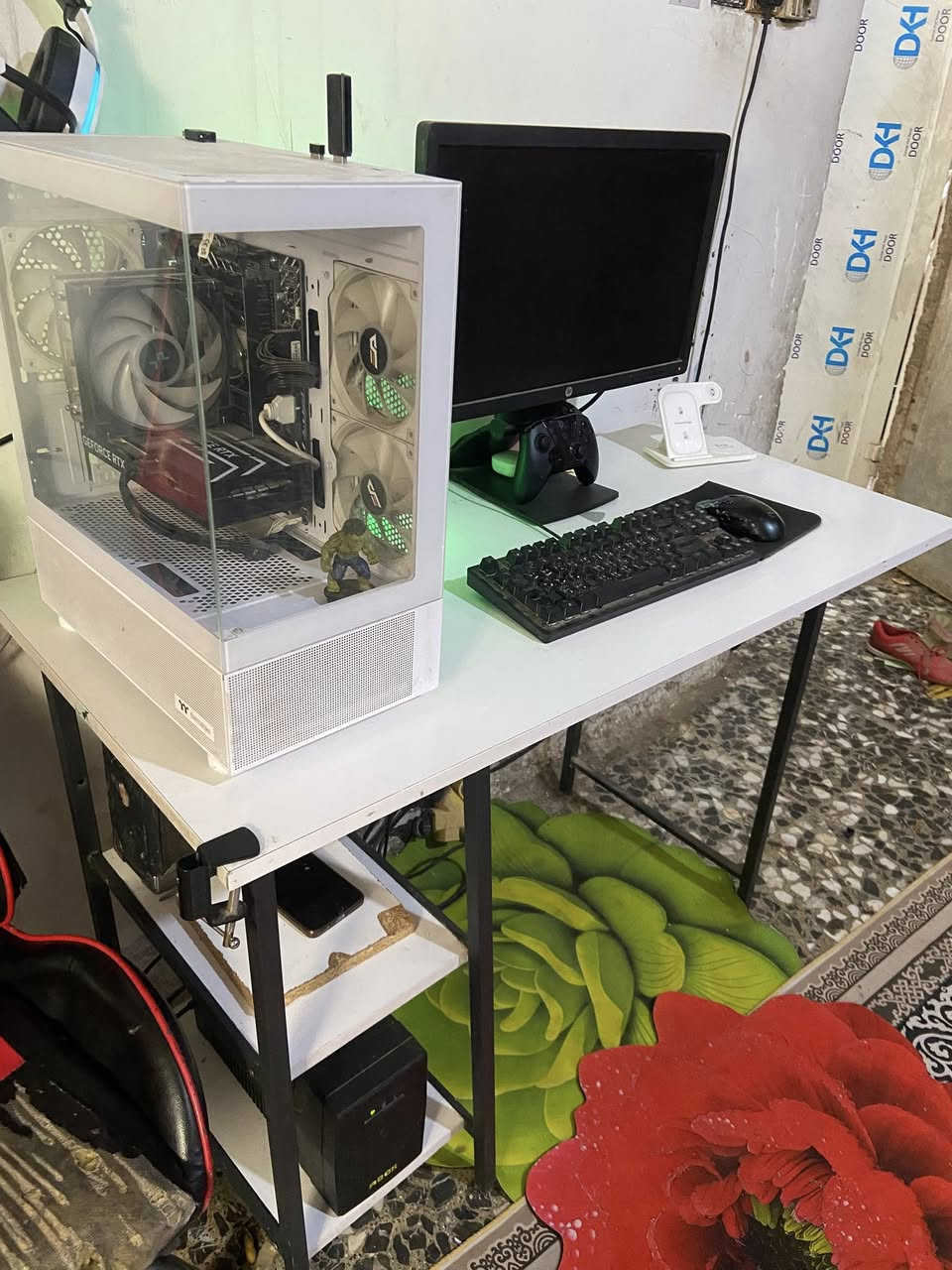 موصفاتها مواصفات الجهاز (System Specs)
• المعالج (CPU): Intel Core i5-14400F (من الجيل الرابع عشر الأحدث).
• كرت الشاشة (GPU): NVIDIA GeForce RTX 4060.
• الذاكرة العشوائية (RAM): 16.0 جيجابايت.
• وحدة التخزين (Storage): SSD بسعة 1 تيرا بايت (953.9 جيجابايت فعلية).
• نظام التشغيل: Microsoft Windows 11 Pro.
معه ميز وشاشه وسماعه دمام مال ملايه تخيل من سكواد صوت الرمي  يصطر 😍 معه ubs معه جوستك احترافيه معه كيبورد راقي معه ماوس كيمنك بلاتوث قيم السعر بل يرضي الله كل كراتين القطع موجوده مكاني بغداد مدينه الصدر توصيل لايوجد


**إذا كنت صاحب هذا الإعلان وتريد حذفه لأي سبب، رجاءا أرسل رسالة إلى الدعم الفني**