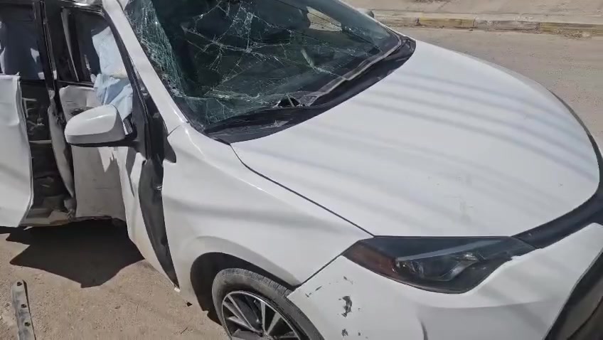 السلام عليكم
كورلا اللون ابيض 
موديل ٢٠١٨
مواصفات معروفه.  Le
باسمي 
السياره بيه حادث
بيع فقط
رقم هاتف. ***********
