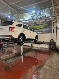 تحيه طيبه للبيع كيه سورنتو خليجي وكاله الدوليه ٢٠٢٤ ماشيه ١١ الف جديده...