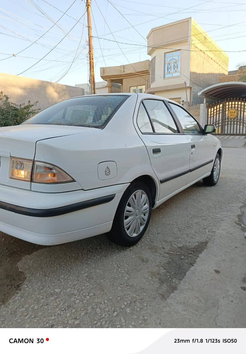 السلام عليكم
سمند 2012 كرستال اصل
على وضع الشركة شرط السونار
السيارة جديدة بمعنى الكلمة
مكفولة من الضربة والتبديل والفتح
برغي ما مفتوح بيها صبغ قليل كلش
ماشية 96 الف كيلو متر 
كير ومكينة مكفولات
لا تبخير ولا تنقيص وعالفحص
صدر امامي خلفي كله جديد
تخم تاير جديد باتري جديد
تبريد تدفئة شغال
كهربائيات كلها شغالة
غرفة جديدة بلادية
جاهزة من كلشي
تراي مال زيرو
شرط التحويل مكاتبة مرورية
مكاني بابل المركز
***********
