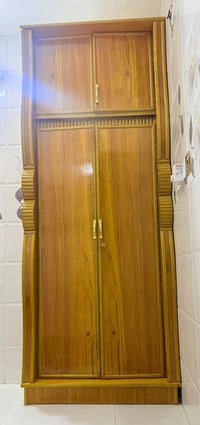 غرفه اخشاب صاج طابقين إستخدام قليل جداً 07710808959