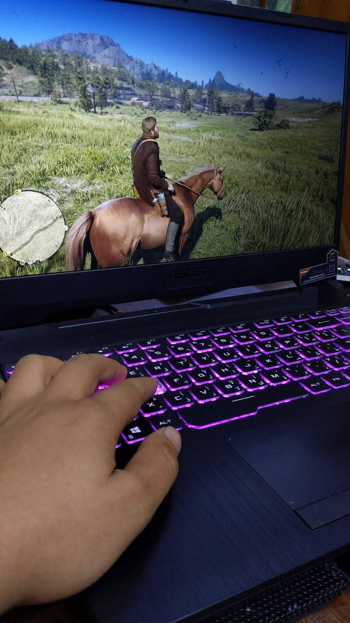 السلام عليكم ورحمه الله 

لابتوب الكيمنك الاحترافي من ايسوس فئه TUF GAMING A15

اكيد نضافه عاليه مضمون من الخلل

ياتي بالعتاد الاتي 

شاشه حجم 15 انش بمعدل تحديث 144هرتز الوان 100%SRGN الوان نقيه حواف نحيفه

معالج ممتاز من AMD 

RYZEN 7-4800H -4.75GHZ TURBO BOOST

كرت الشاشه المنفصل احترافي من

RTX 3050-4GB FULL WATT DLSS 4 + RAY TRACING 

رامات 16كيكا قابل التطوير

هارد 512 ام.2 قابل التطوير والاضافه 

كيبورد RGB تخصصي وبطاريه تستمر ساعتات عمل

صوت ستيريو دولبي اتموس

اللابتوب قادر علئ تشغيل كافه الكيمنك وبرامج الانتاجيه كافه

السعر 775 الف فقط

بغداد قرب البياع و متوفر التوصيل

تواصل***********
