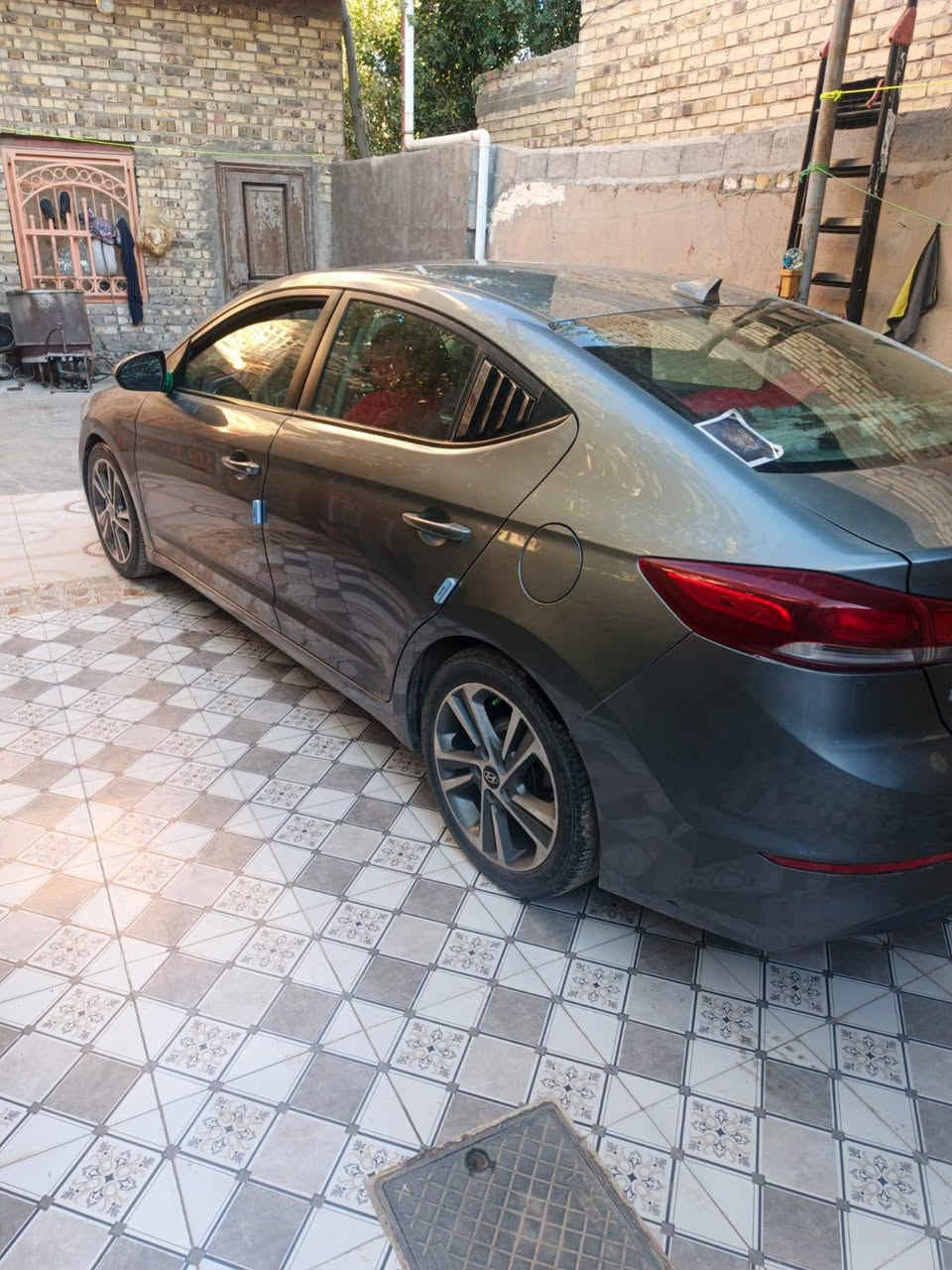 النترا موديل 2018  حادثه جاملغ امامي وبنيد بدون داخل كير مكينه كفاله حداديه اماميه خلفيه جديده تبريد ثلج رقم بابل بسمي  تحويل مباشر باي وقت السعر 120 وبيه مجال حك الجيه الشراي يتصل مكاني كربلاء طويريج *********** كربلاء, العراق
