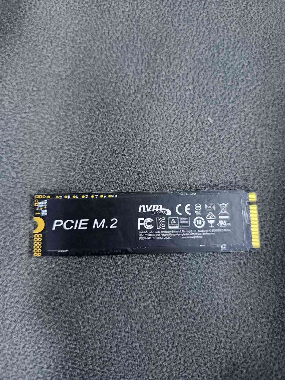 هارد 4TB شرط الفحص اعلى سعر ابيع
متوفر توصيل


**إذا كنت صاحب هذا الإعلان وتريد حذفه لأي سبب، رجاءا أرسل رسالة إلى الدعم الفني**