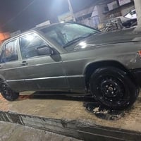 190للبيع السياره كامله مكمله ترايك وين ما يعجبك مكينه ونجي 2500رقم ممي...