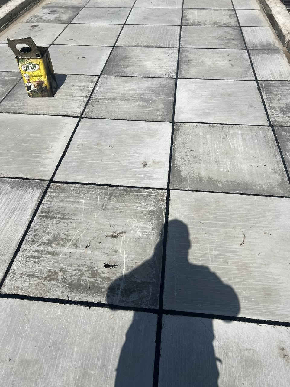 السلام عليكم
تطبيك السطوح كرسته وعمل 
عملً درجه اولى
من طابق الاول الى ٢٠ 
حسين الشمري ***********
