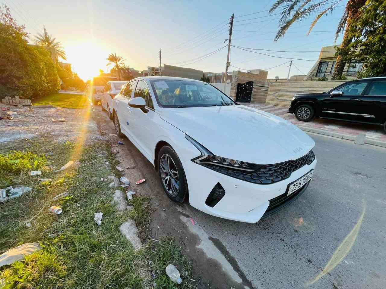 السلام عليكم 
للبيع كيا k5 2022 خليجي وكاله nim فول 1/1 
بانوراما كراسي كهرباء كشنات تدفئه سايد بريك بصمه 
بصمه وتشغيل عن بعد مكينه 2000 دوش شاشه اصليه كار بلي وكامره حساس امامي وخلفي  ماشيه 44 الف كيلو سياره جديده حيل ومكفوله عدا بارد بسيط رقم اربيل تحويل او وكاله مكاني بغداد السيديه للاستفسار اكثر اتصل 
+964 770 180 8310 بغداد, العراق
