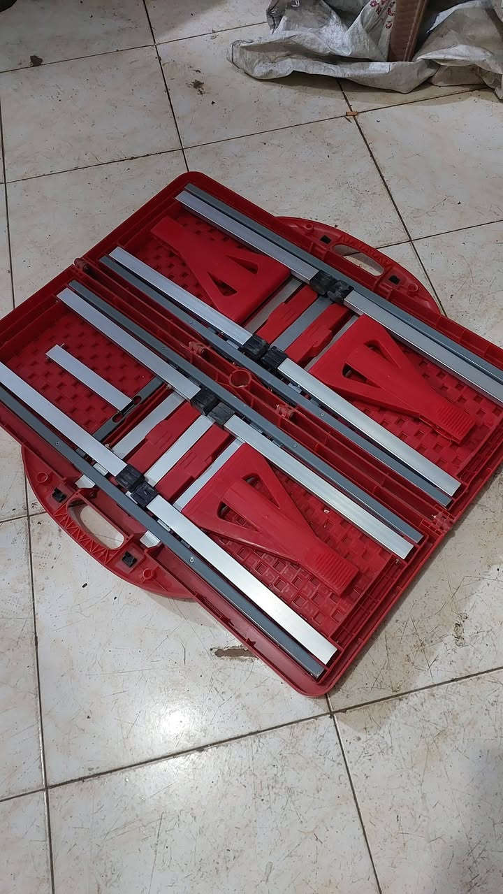 تطربيزه  بتتفتح القطعه زيرو لكن نقطعه جزه في الجنب مش مقصر في القطعه والصورت توضح لعرض سعر مناسب


**إذا كنت صاحب هذا الإعلان وتريد حذفه لأي سبب، رجاءا أرسل رسالة إلى الدعم الفني**