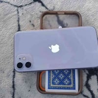 ايفون 11 عادي شاشه مبدل اصله 3 طوب ذاكره 128 بطارية بلادي 77 جهاز اي ع...