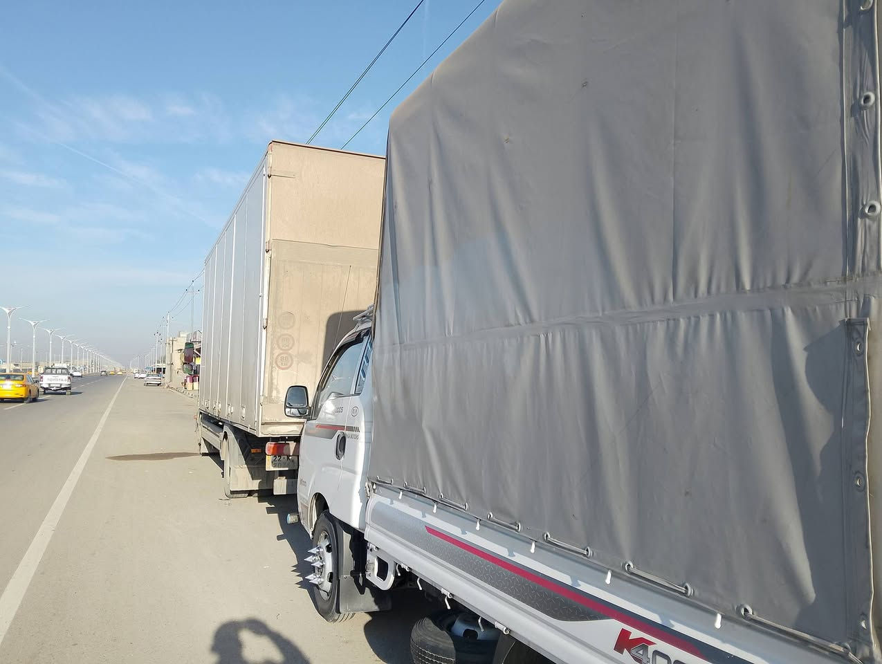 نقليات كركوك البيرق لنقل بين المحافظات ذهابا وايابا تواصل واتساب***********.  نقل اثاث بضايع منازل سلع تحويل ونقل المنازل مع خدمت توصيل طلبات  سريعة محافظات بيرق2 ***********
