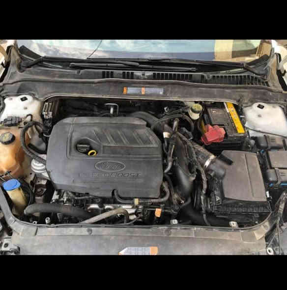 السلام عليكم فورد فيوجن موديل 2018 رقم بغداد بسمي مواصفات فول ماعده الفتحه والجلد se محرك 1500 تيربو بصمه كشن كهربائي فول تحكم ستيرن شفتات شاشة كار بلي حادثها موضح بصور او بيه شخط بل عراق بل الجاملغ الخلفي موضح بل صور   السيارة حلوه تراي وين متريد
السعر 98
***********
***********
بغداد حي الاعلام بغداد
