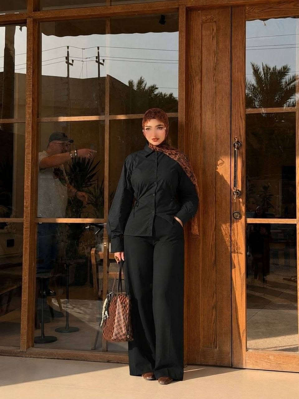 الازياء هي شيء مؤثر في عالم الموضة،♥️
تتميز بأسلوبها الفريد والجريء.
(عليه توكلت وعليه يتوكل المتوكلون) - كما معروض 
طقم قطعتين بوبلين
قياس  38 40 42 44 46 48 
السعر 25
 توصيل جميع محافظات العراق5


**إذا كنت صاحب هذا الإعلان وتريد حذفه لأي سبب، رجاءا أرسل رسالة إلى الدعم الفني**