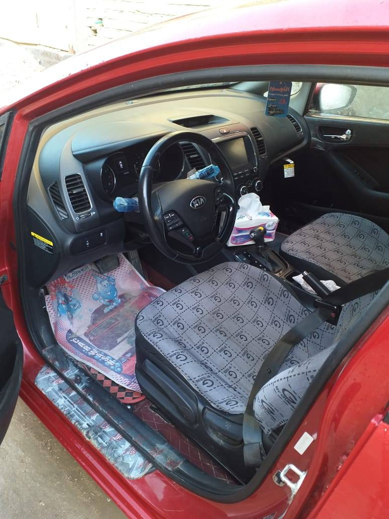 السلام عليكم فورتي 18 داخله كلين فقط حالوب قليل سياره حلوه كلشي
هزه جديده رقمه انكليزي

سياره كامله حداديه تبريد ماناقصه شي السعر 112
***********
