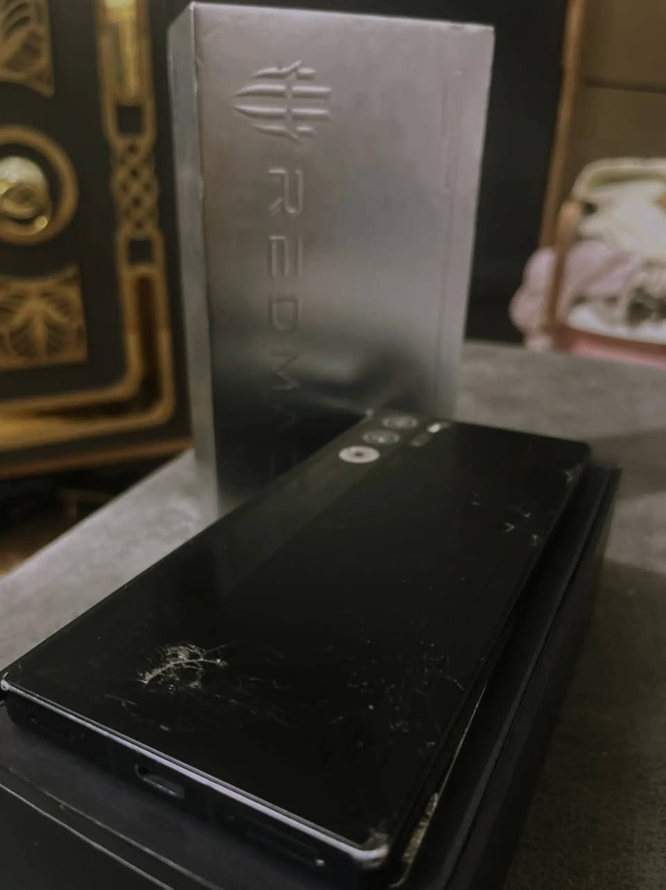 ريد ماجك 9 برو 📱🔥
البطاريه 6500mah 🔋🔥....

الذاكره 256..🛑

العشوائيه 24🛑

الاصدار 16 android 📱🔥 

الجهاز فقط ظهر مكسور⚠️⚠️⚠️

الاستفسار خاص 📥📬

رقم الهاتف *********** 📞

السعر 550 وبي مجال 💰💴
