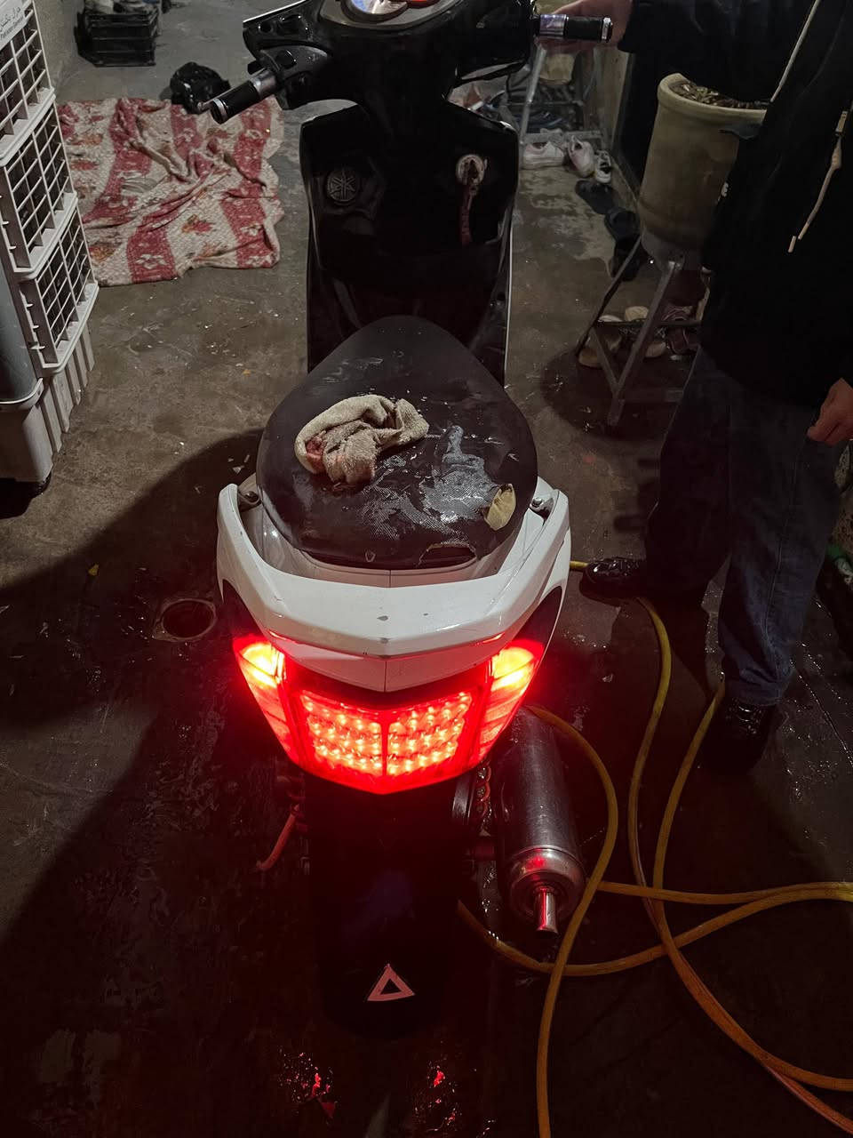 سلام وعليكم سكنس فحل نوزل خطين للبيع كامله مكينه 58 كام شفت وجواكيج رياضي كلجات رياضي خلفي kc أمامي wf قبل بانزين رياضي صالنصه رياضي يدات سكليتر رياضي اشاير لد امامي خلفي *********** للبيع او المراوس
