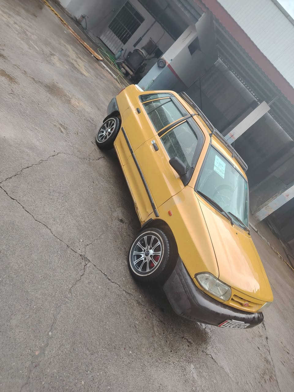 سايبا لبيع كير مكينه شرط موديل 2013 بسمي سياره مصفره هيئه غرامات اني شرعي تيرات ويل  جديد سعر 35 وبيها مجال ***********/////***********
