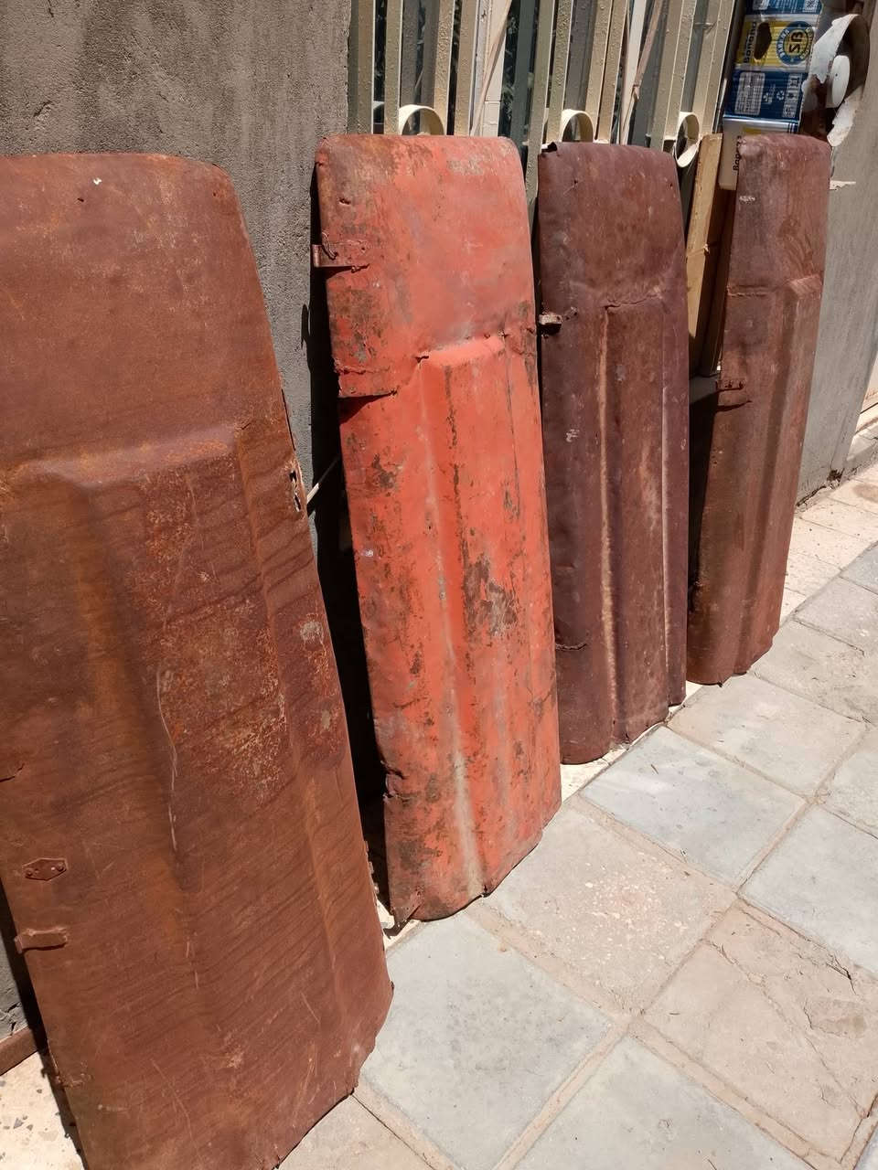 بنيد مكينه عنتر عدد اربعه سعر الواحد ب 30الف العنوان نجف مشخاب ***********
