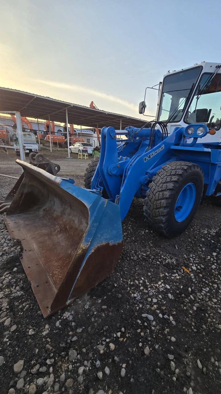 (بسم الله الرحمن الرحيم)
عله بركة الله 
يعلن معرض النجوم للاليات الثقيله كافه انواع واحجام الحفارات وشفلات

شفل 65 ازوره                                       فقط لعشاق الجديد 

مكفوله كفاله عامه 
                                                           كله عله وضع الشركه 
مكينه جديده خير من الله                      

وارد اليابان ♻️✅                     
                                                             

مكينه برغي عشره مامفتوح بيه 👍

عنوان المعرض: بابل الشوملي حي الصناعي 
  
للاستفسار:(***********)قاسم طرنان
