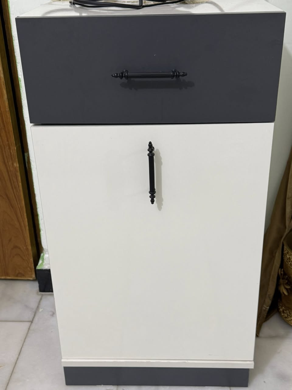 غرفه تركيه9قطع  خاليه من الضرارالسعر 700
***********
