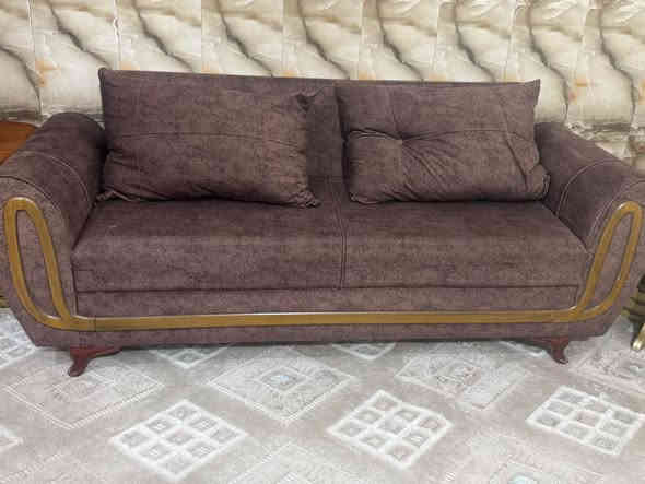 سلام عليكم قنفات للبيع مستخدمات انظاف لابيهن  كسر ولا اي شي عنوان البصرة حي جامعه السعر 500 بيه مجال شراي *********** واتساب متوفرا البصرة
