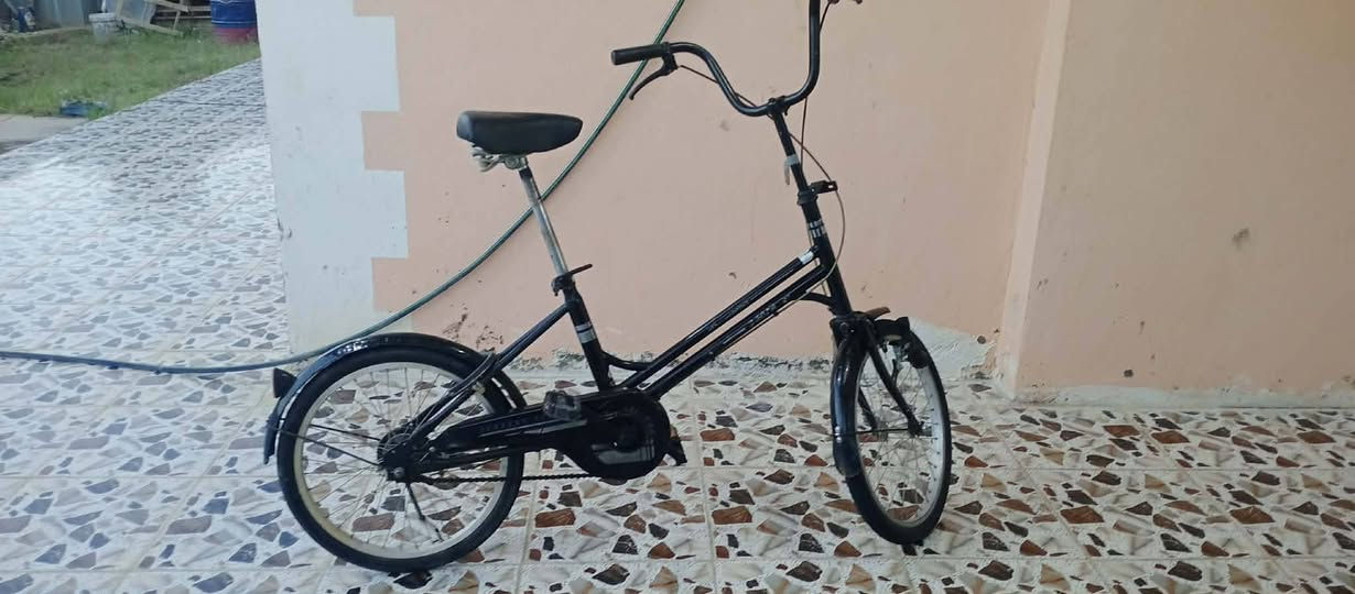 السلام عليكم
بايسكل للبيع نضافه 90٪ تايرات جدد جوابه جدد
سعر 75 قفل


**إذا كنت صاحب هذا الإعلان وتريد حذفه لأي سبب، رجاءا أرسل رسالة إلى الدعم الفني**