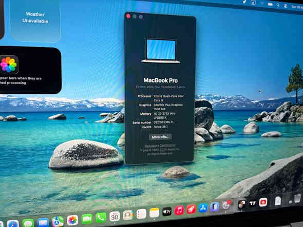 Only answer whatsapp
Macbook pro 2020 
Corei5
Latest os
Super clean !!
Only 519$
512ssd
16gb ram
Original charger
Whatsapp *********** رانية
