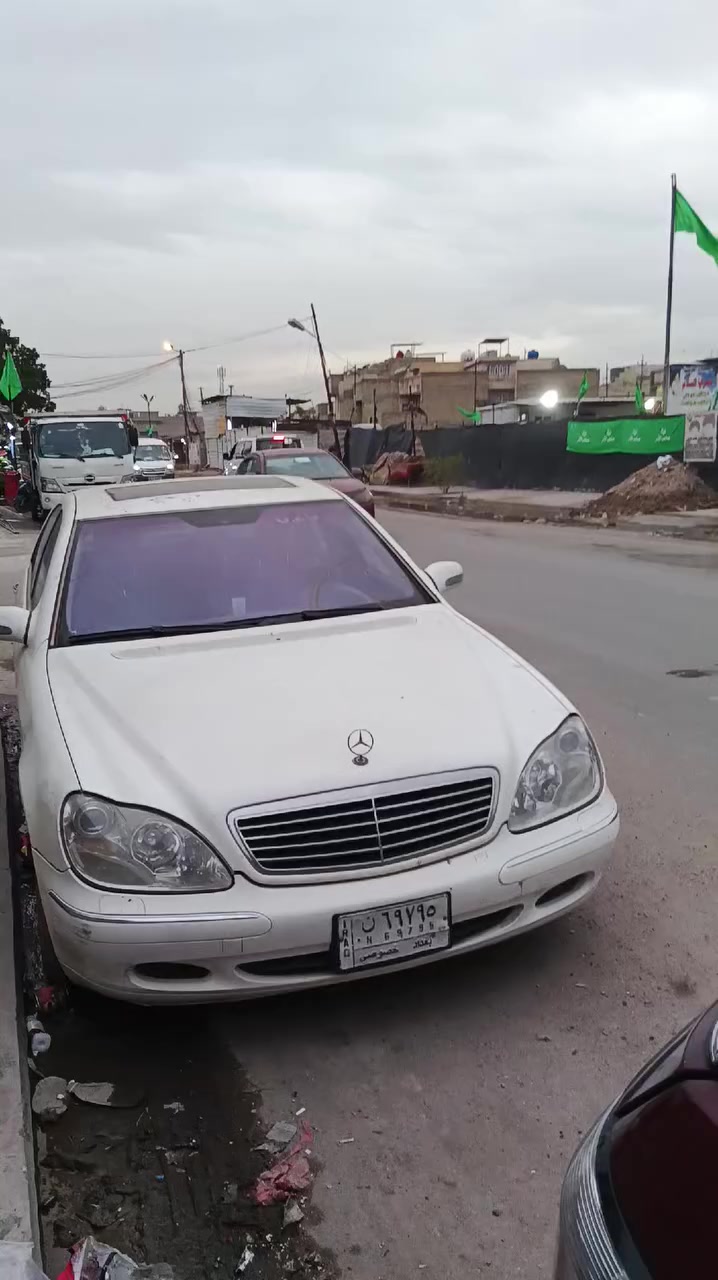 سلام عليكم بيت للايجار بلديات على شارع عام تواصل ***********
