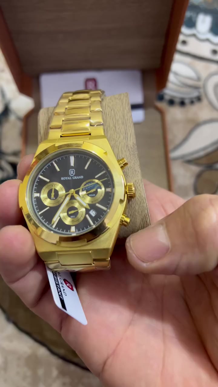 ساعه رجاليه ثكيله سناترها كل شغاله والساعه مختمه وطلاء ثابت قفل فراشه سعر 35 مع التوصيل اول تم ع الخاص


**إذا كنت صاحب هذا الإعلان وتريد حذفه لأي سبب، رجاءا أرسل رسالة إلى الدعم الفني**