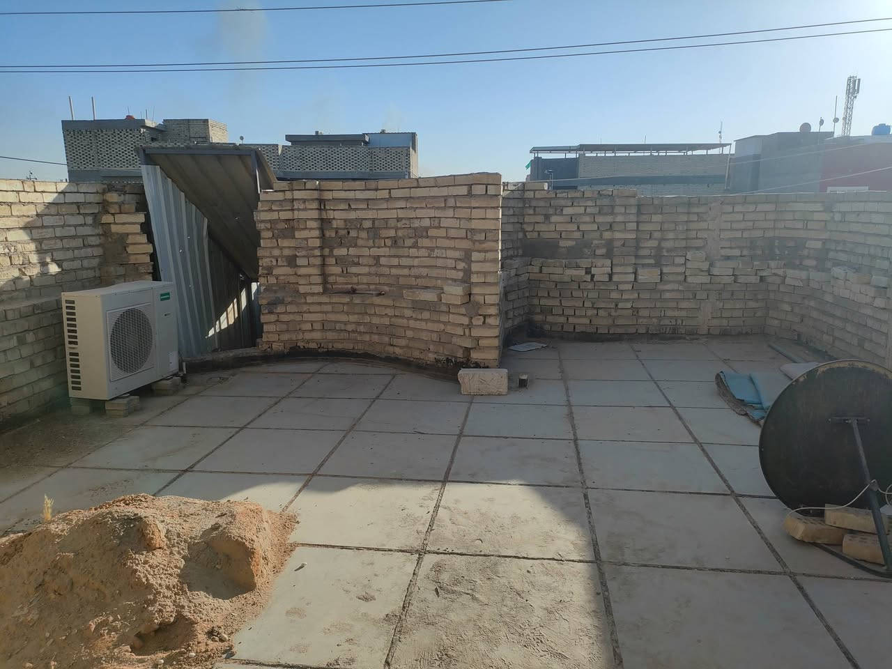 دار للبيع حي ميسان 200 م
طابو زراعي سايدين النخيل طريق الزوار

بناء طابق ونص درجة اولى
تفاصيل على الخاص
او واتساب ***********
