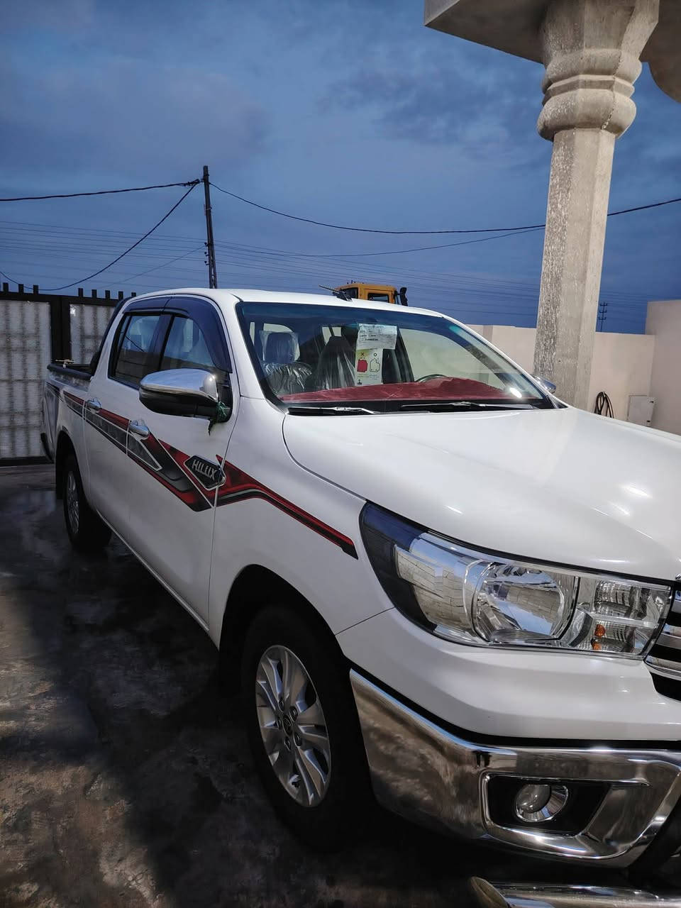 السلام عليكم
هايلوكس 2023 ساز فول مواصفات اوتو ماشية 62 حقيقي رقم أربيل دولي سيارة بل كارتون#للستفسار ***********
