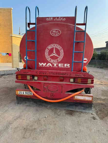 سلام عليكم كتروز دنكر ماي مديل 2006 حجم 2544 تانكي 22 طن تانكي جديد سياره كلج نمر 8 قماره محرك كير شاصي اكسل كله كفاله عامه 
رتايدر 5 طكات تايرات كله جديد
حداديه  كله جديد سنويه بسمي تحويل ثاني يوم تنتهي بل 2029 رقم لماني لجديد سعر 450 قفل 
مكان بصره الي مو شراي لا يتصل ***********
