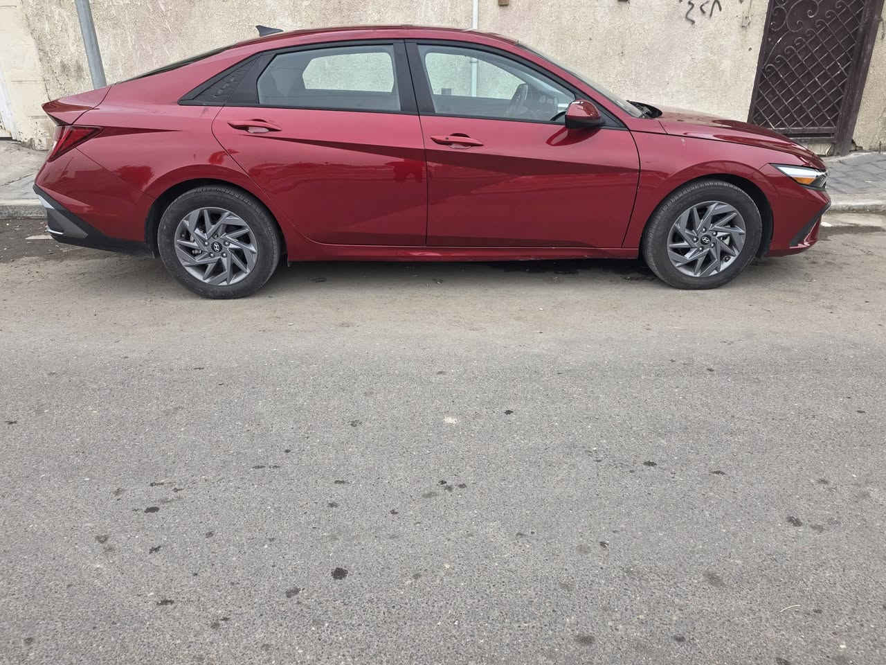 النترا هايبرد ٢٠٢٤
شاشه متصله
 حادثها جانبي بابين فقط
 رقم بغداد تحويل ثاني يوم 
السياره جديده على وضع الشركه 
مكاني بغداد
للاستفسار 
***********
