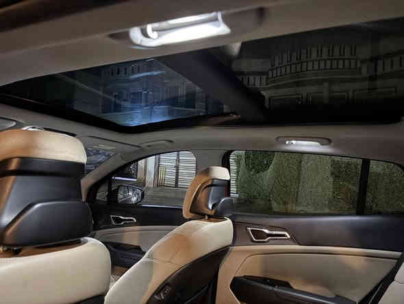 ‎سلام عليكم
مكفوله كفاله عامه بحاله الوكاله 
للبيع لون نادر ومميز مشمشي 
‎كيا سبورتج 2023خليجي فول مواصفات

ماشيه 48الف كيلو 

‎محرك 2000 دوش

‎داخل جلد مخمل 

‎مقاعد كهربائيه
مقاعد تدفئه تبريد 

‎ستيرن تدفئه

‎تشغيل عن بعد

‎بصمه

‎صندوق كهربائي 

‎داخل مطعم ب صاج

‎مري شفط

‎رادارات ب المري

‎بانوراما 

‎شحن لاسلكي

‎شفتات ستيرن

‎قطعتين تبريد

‎هاند بريك بصمه

‎حساسات امامي خلفي

‎نظام مانع انزلاق

‎اطارات حجم 19

‎ليد نهاري ليلي

‎مثبت سرعه

‎تحكمات ستيرن كامله

‎ترحيب عند الاقتراب

‎اربع وضعيات قياده

‎اريل نفكيشن

‎نظام ابل كار و اندرويد

‎نظام منحدرات

رقم اربيل دولي تحويل مباشر سنويه هزه جديد ه

اي اسفستار  الاتصال على الرقم ***********

مكان  السياره بغداد 

غير متواجد على الفيس
