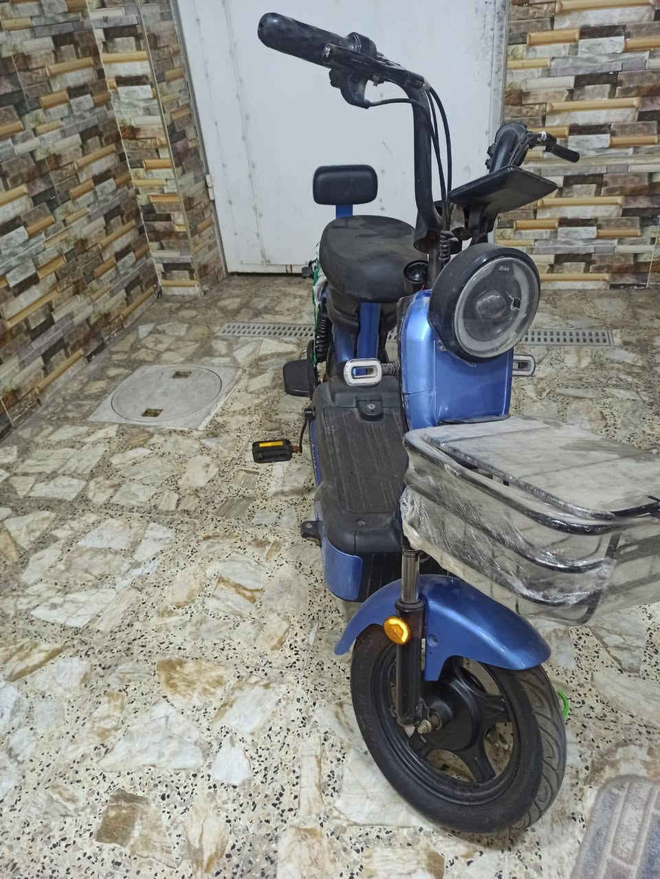 دراجه كهربائية الاستفسار اتصل عله الرقم التالي ***********
