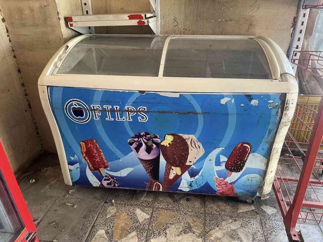 السلام عليكم للبيع مجمدات عدد٢ عارضه عموديه ١ عارضات جكاير ميز وكرسي وسله جبس ١   كبان الكتروني وعارضه علك اكسترى جام خانه مال حب رفوف عدد٦٠ وجهات المنيوم عدد٣العنوان بصره دور الصحه قرب سنتر ريان مجاور لوكاس ***********   ***********
