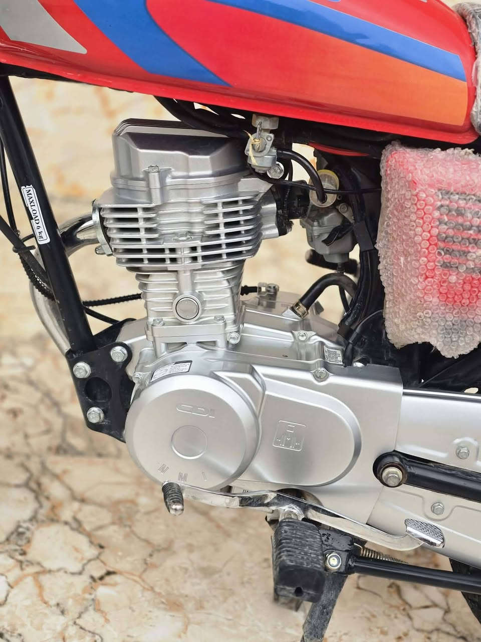 للــبيـع اوراق 7
غراضه كله 25 شاصي 14

باب اول غراضه

ما بيه برغي تجاري

  (سعر ميلون ونص)قضاء الكحلاء

صاحب الدراجه ***********
