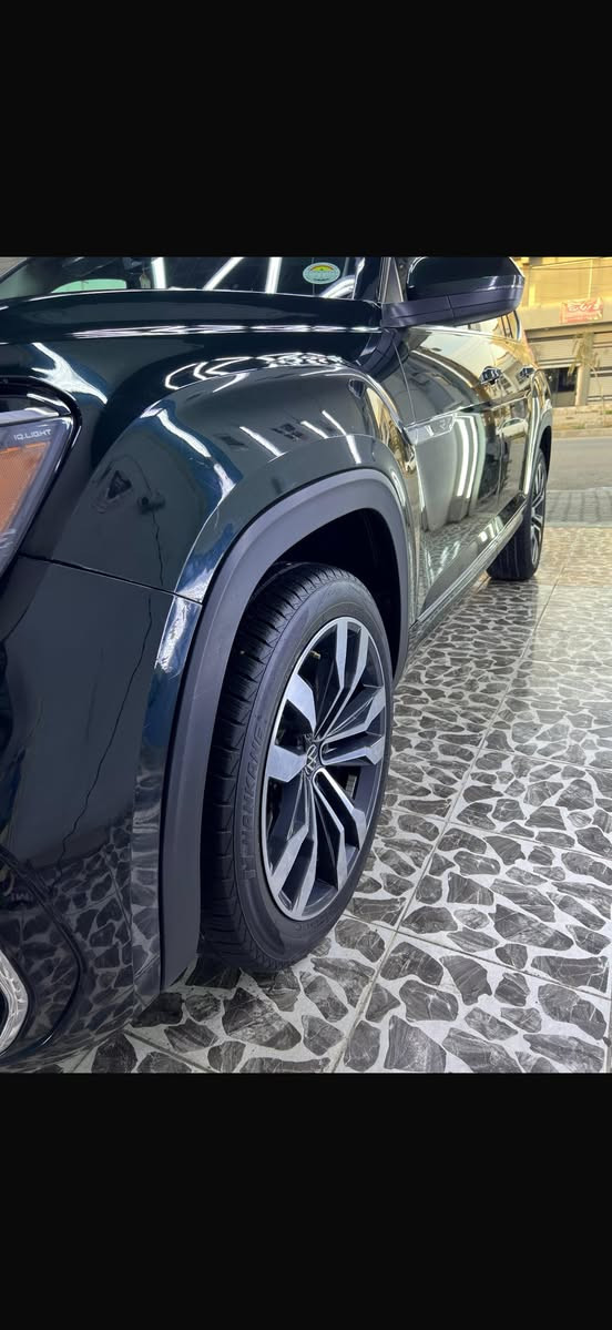 سلام عليكم ورحمة الله وبركاته
سعر بلاش 🔥🔥 
Atlas للبيع 

SEL R-Line

2021 
7000 mil ماشي 

بونيد صبغ فقط بدون ارباك بدون دواخل اشويه بي pdr

 

فول مواصفات حتى باج مال تظليل بيها  

مكان سيارة :كركوك  

سعر/253

للاستفسار 

***********
