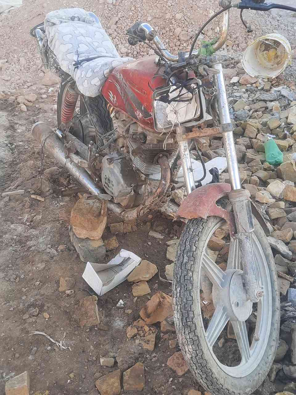 سلام عليكم دراجه للبيع اوراق اصوليه مرقمه رقم اسود سعر 175 الف شوفت عينك للستفسار خاص او الاتصال بالرقم ***********
***********
