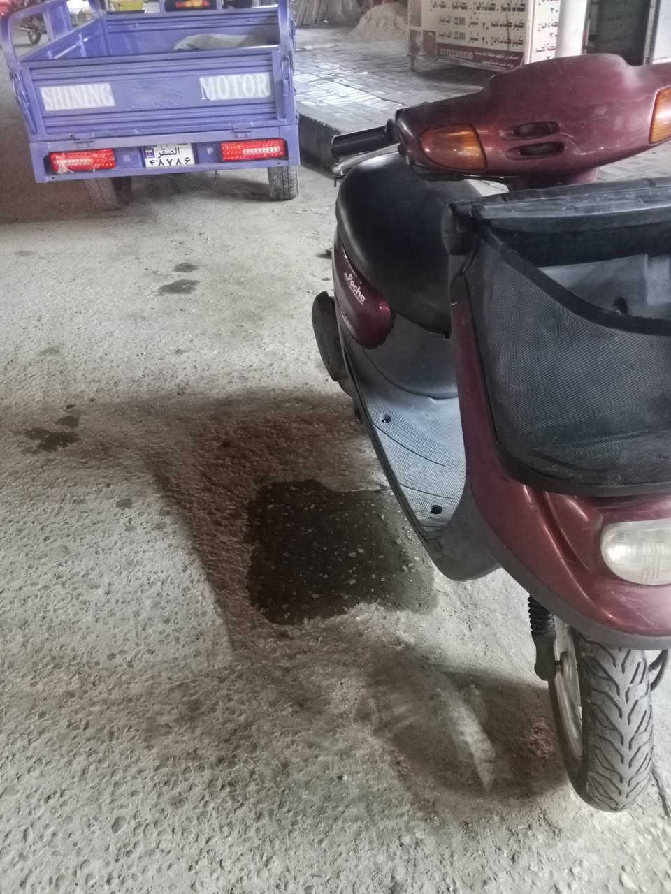 السلام عليكم دراجه للبيع مفتوحه مره واحده السعر 450 شراي يتصل هذا رقمي ***********
