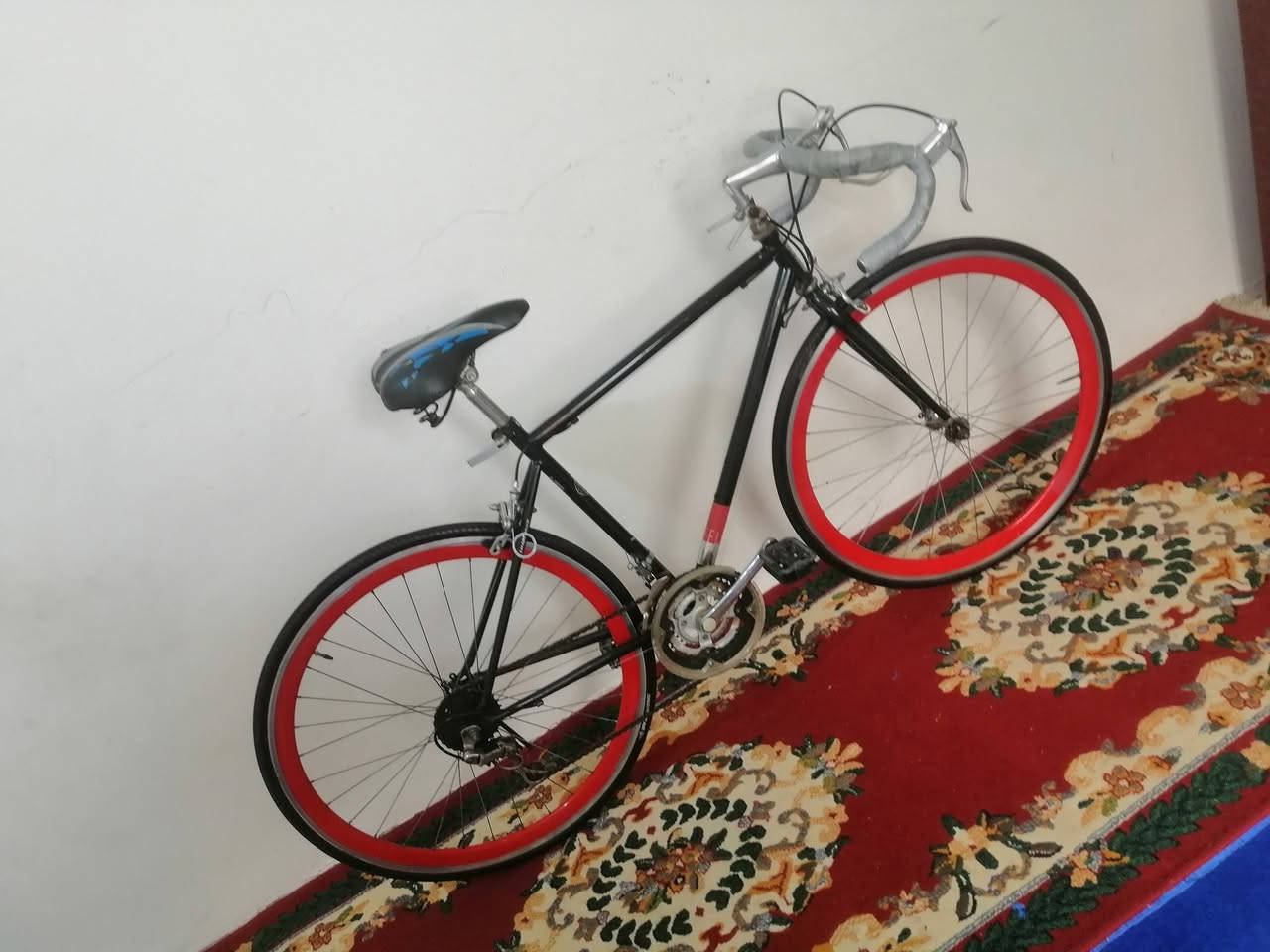 نظافة 99 % السعر قيم وأخذ مكاني البصرة الجزائر ***********
