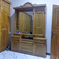 غرفة جديدة • استعمال ٤ أشهر • مقابل السندباد