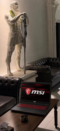 لابتوب  Msi - هندسة - تصميم  -العاب  core i7- 8750 كارت الشاشة : gtx10...
