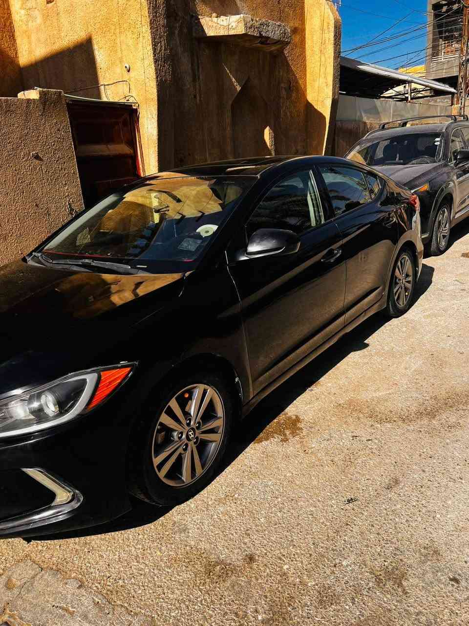 النترا مديل 18 فول موصفات مكينه كير مكفولات من الفتح ماشيه ٧٥ بيه مكانين بارد وشخط وحادثه مال امريكا موجود  كشنات تدفئه فتحه رادار بصمه ثلاث انضمه قياده لايت زنون مكاني نجف ورقمه نجف حره مداور ثاني يوم
***********

س ع 117وبيه مجال
