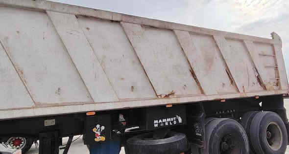 سلام عليكم عربانه للبيع ماموت 2007مكفوله ***********
