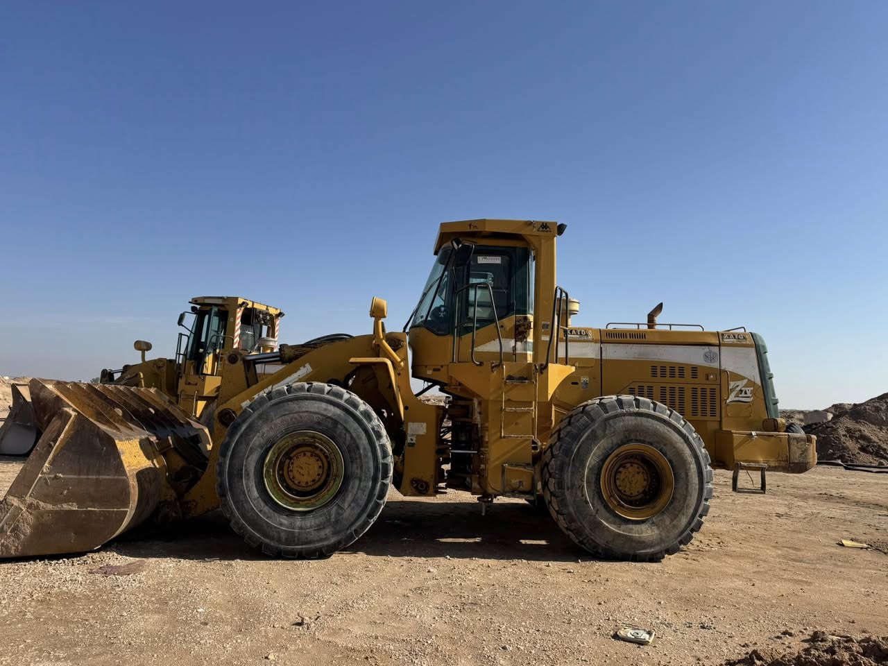 شفل للبيع حجم 95مديل 2003مكان نجف رقم ***********
